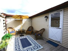 19 Dogwood Lane, Manorville NY 11949