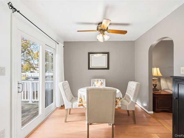 42 Fig Street, Central Islip NY 11722