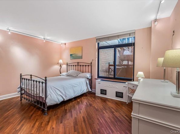 400 E 70th Street, New York (Manhattan) NY 10021