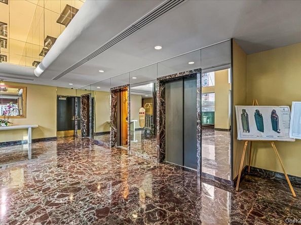 400 E 70th Street, New York (Manhattan) NY 10021