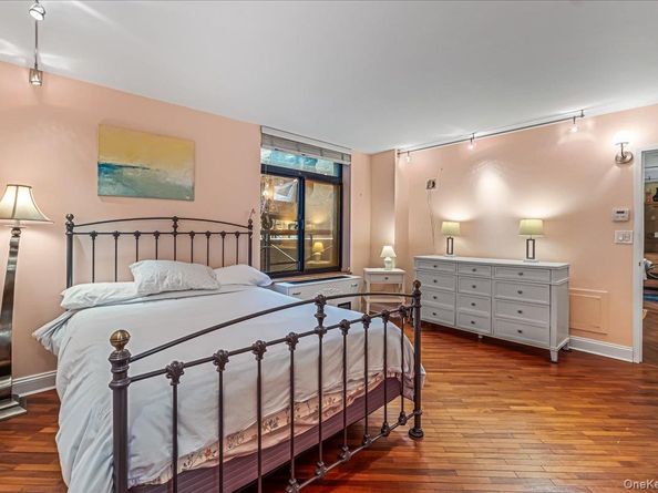 400 E 70th Street, New York (Manhattan) NY 10021