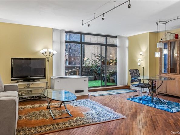 400 E 70th Street, New York (Manhattan) NY 10021