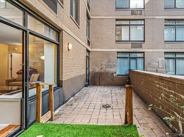 400 E 70th Street, New York (Manhattan) NY 10021