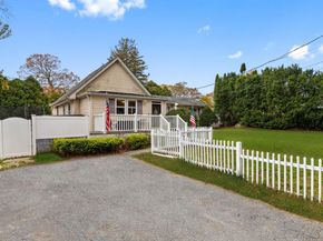 14 Comus Road, Rocky Point NY 11778