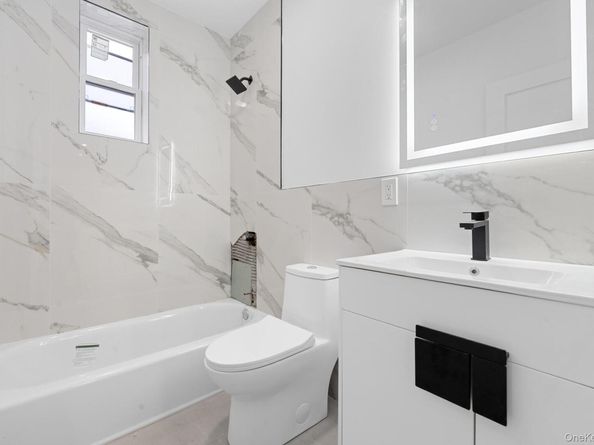 741 E 227th Street, Bronx NY 10466