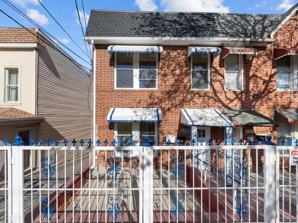 741 E 227th Street, Bronx NY 10466