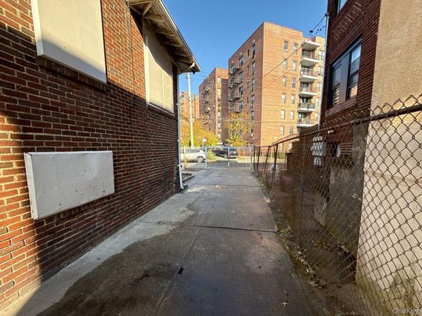 2217 Collier Avenue, Far Rockaway NY 11691