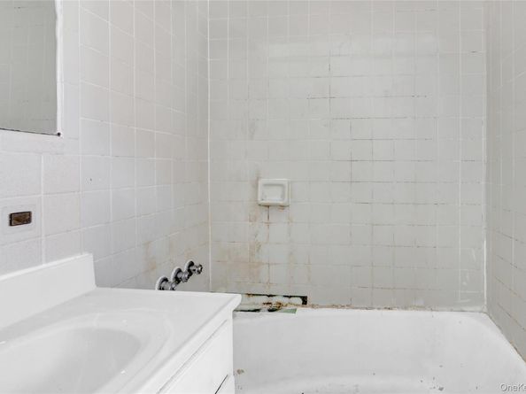 2217 Collier Avenue, Far Rockaway NY 11691