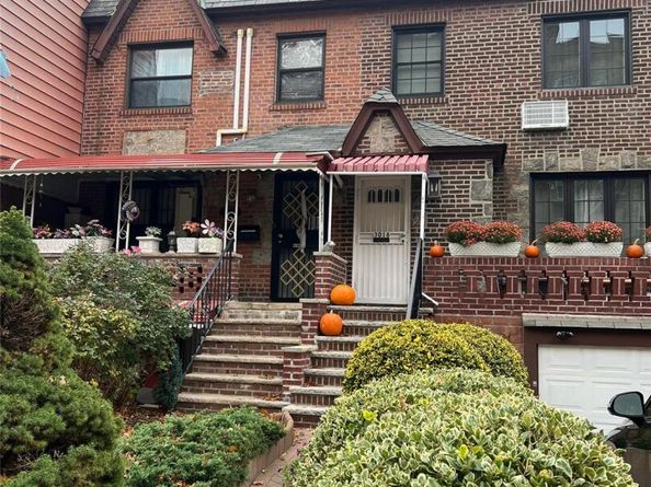 3018 Hobart Street, Woodside NY 11377