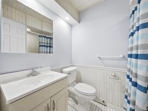 32 Beachwood Drive, Babylon NY 11702