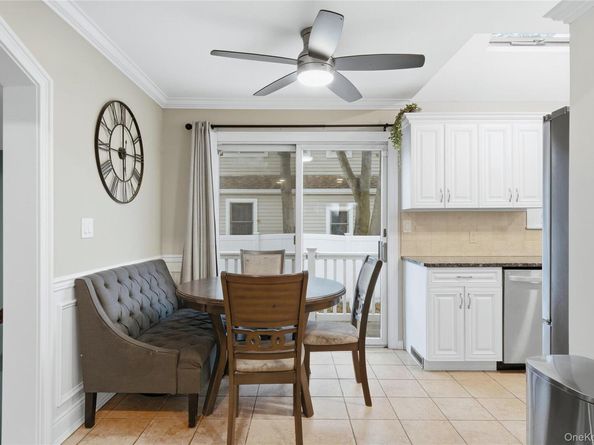 32 Beachwood Drive, Babylon NY 11702