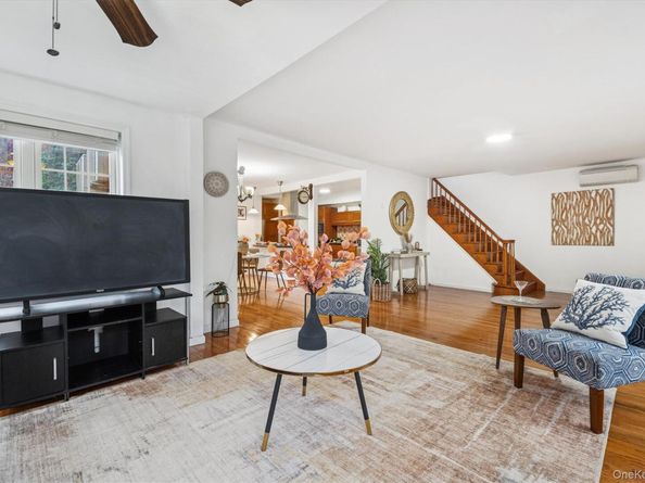 2934 161st Street, Flushing NY 11358