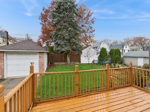 2934 161st Street, Flushing NY 11358