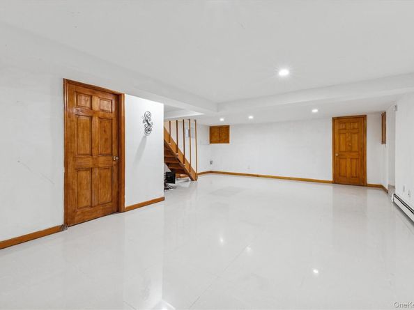 2934 161st Street, Flushing NY 11358