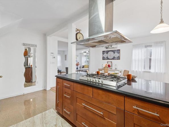 2934 161st Street, Flushing NY 11358