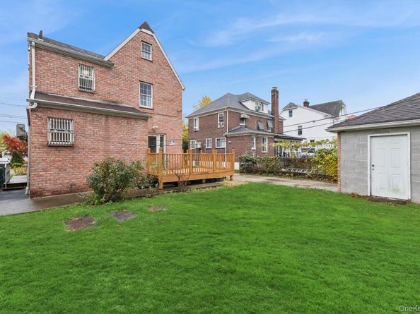 2934 161st Street, Flushing NY 11358