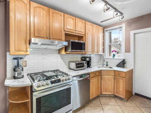 151-35 20th Road, Whitestone NY 11357