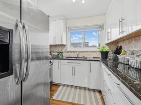 1807 Shipley 2, Valley Stream NY 11580