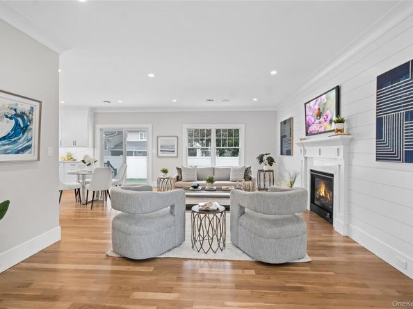 7 Cedar Avenue, Bethpage NY 11714