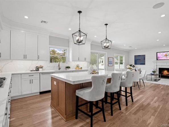 7 Cedar Avenue, Bethpage NY 11714