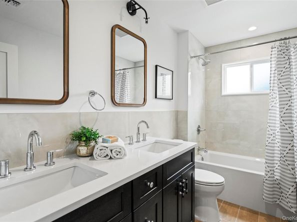 7 Cedar Avenue, Bethpage NY 11714