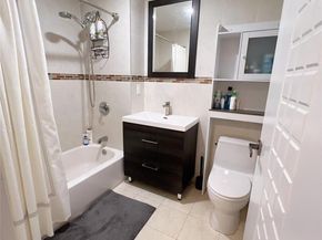 138-12 Northern Boulevard 3C, Flushing NY 11354