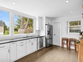 13 Willow Shade Avenue, East Quogue NY 11942