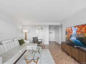 18-15 215th Street 14S, Bayside NY 11360