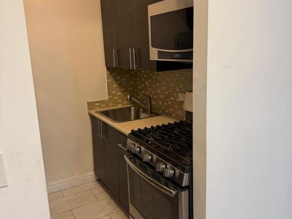 3520 Tryon Avenue 405, Bronx NY 10467