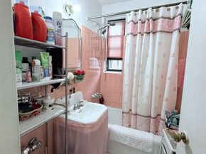 83-15 98 Street 3K, Woodhaven NY 11421