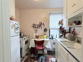 83-15 98 Street 3K, Woodhaven NY 11421