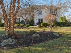 7 Brittany Court, Ridge NY 11961