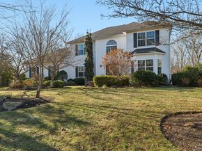 7 Brittany Court, Ridge NY 11961