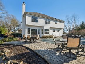 7 Brittany Court, Ridge NY 11961