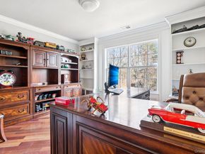 7 Brittany Court, Ridge NY 11961