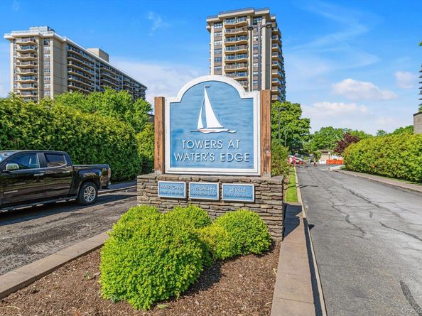 17-85 215 Street 1 L, Bayside NY 11360