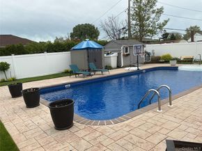 909 Berkshire Drive, Westbury NY 11590