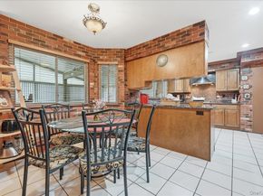 16 Seaway Drive, Copiague NY 11726