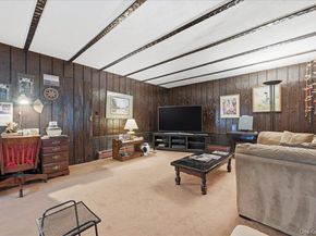 16 Seaway Drive, Copiague NY 11726