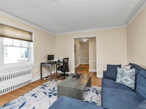 43 N Forest Avenue C23, Rockville Centre NY 11570