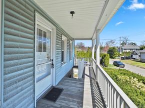50 Sherwood Drive, Larchmont NY 10538