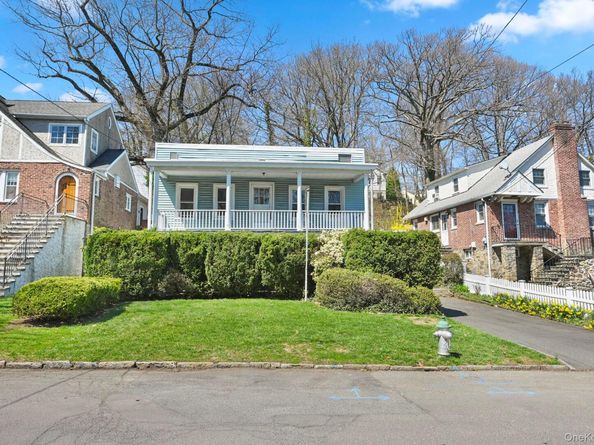 50 Sherwood Drive, Larchmont NY 10538