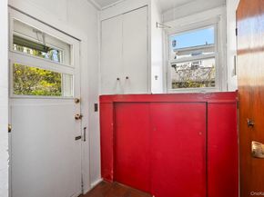 50 Sherwood Drive, Larchmont NY 10538