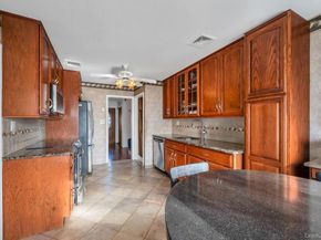 310 Southwood Circle, Syosset NY 11791