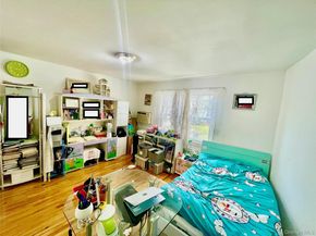 25143 71st Avenue 119B, Bellerose NY 11426