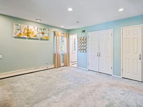 18 Herkimer Avenue, Jericho NY 11753