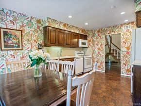18 Herkimer Avenue, Jericho NY 11753
