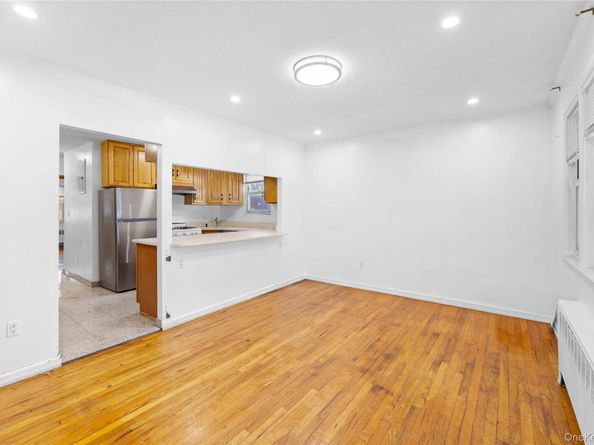 2535 Bayside Lane, Flushing NY 11358