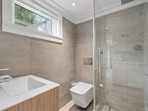 54 Glade Road, East Hampton NY 11937