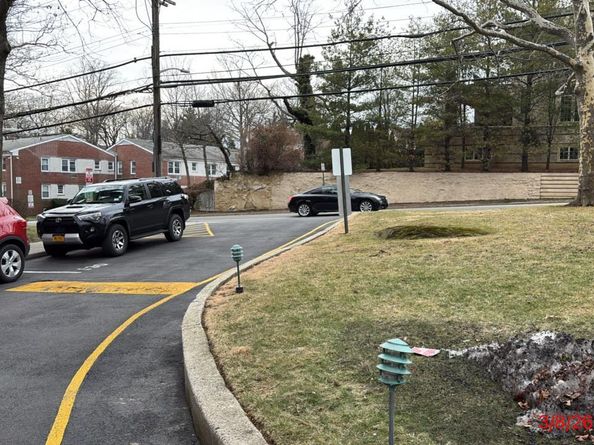 640 Pelham Road 6F, New Rochelle NY 10805